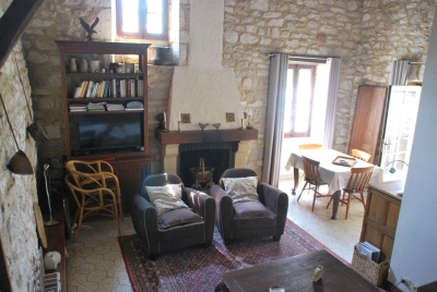 Character house in the Quercy Blanc with guest house and swimming pool