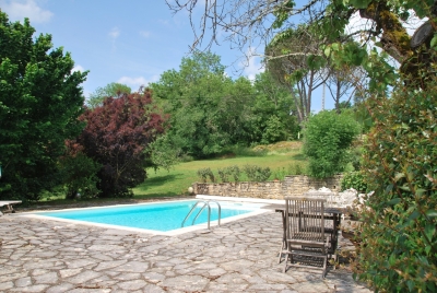 Maison de caractère dans le Quercy blanc avec maison d’amis et piscine
